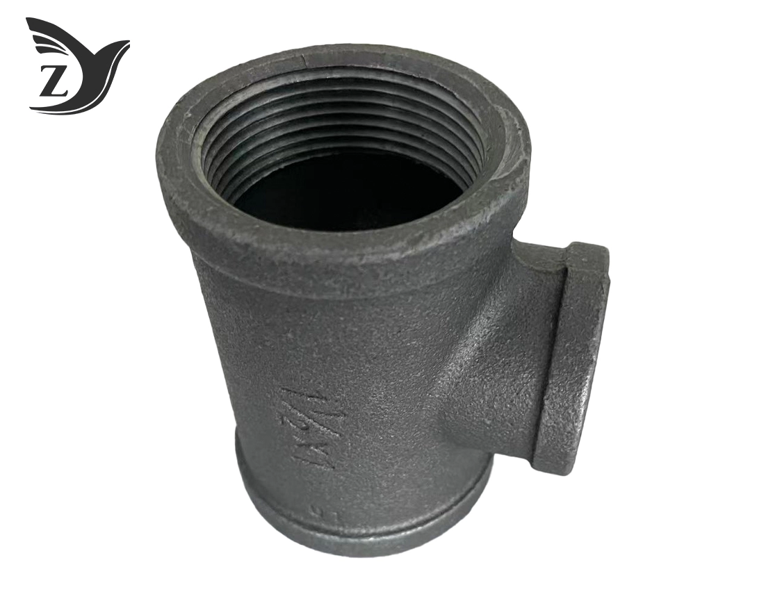 Black Square Face Reducing Tee Pipe Fittings 2 Black Square Face Reducing Tee Pipe Fittings 2