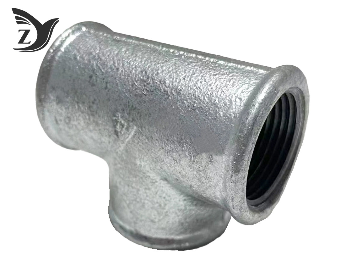 Round Face Galvanized Round Edge Straight Tee Pipe Fittings 3