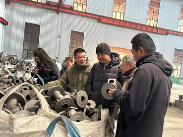 Product Inspection & Discussion with Clients in Workshop Product Inspection & Discussion with Clients in Workshop